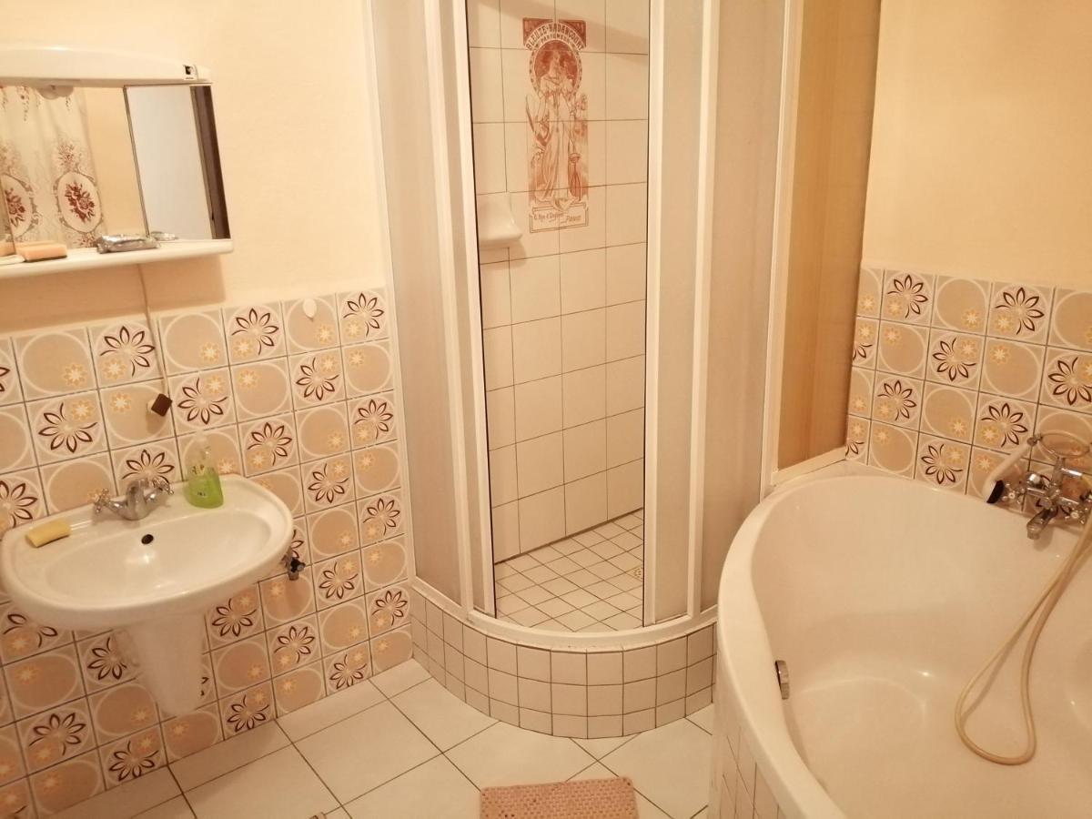 Apartmany Sedek Roprachtice Exteriör bild