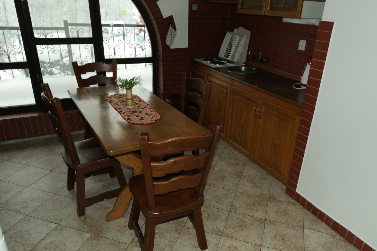 Apartmany Sedek Roprachtice Exteriör bild